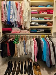 Huge Closet Of Women's Clothes: Pants, Jeans, Sweaters, Shirts, Shoes, T Shirts Sizes Are XS,petite Small #165