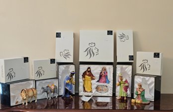 Royal Doulton Nativity Set 8 Pieces Hand Painted Fine Porcelain 2004 In Boxes #83