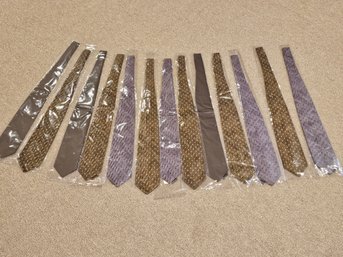 Lot Of 13 Men's Brand New Seide Silk Ties #193