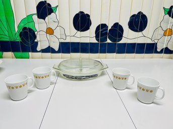 Rare Vintage Pyrex Oval Divided Serving Dish And Corning Butterfly Mugs Set Of 4  #320