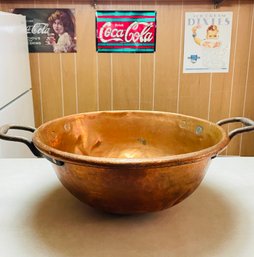 Large And Heavy Antique Hand Hammered Solid Copper Pot 7 1/2 X 24 #254