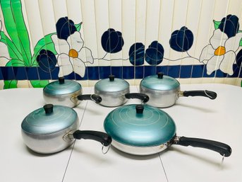 Vintage Wear-Ever Hallite Aluminum Fry Pan And Pots Set With Blue Lids USA Made 10 Pc  #318