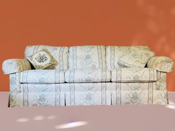 Vintage Cream Floral Pattern Sofa #98