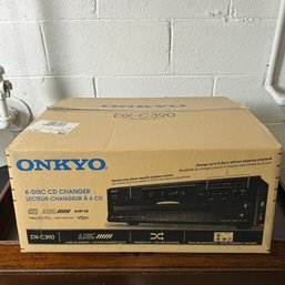 New In Box Onkyo DX-C390 Player With Remote Control #123