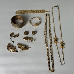 Lot Of Vintage Jewelry #174