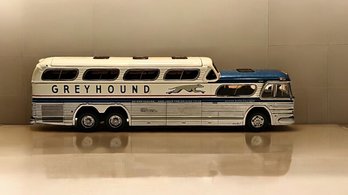 Gorgi Super Scenicruiser Greyhound 4343 Philadelphia Greyhound Bus #84