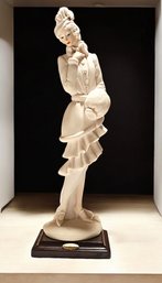 Giuseppe Armani Sculpture 'Lady With Muff' 1987 Italy Measures Is 11' Tall #91