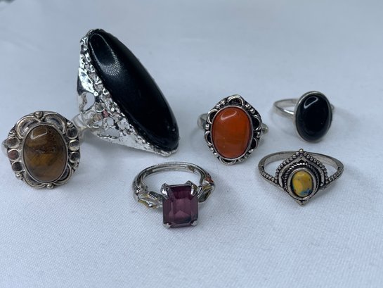 Beautiful Silver Toned Costume Jewelry Fashion Rings With Assorted Stones