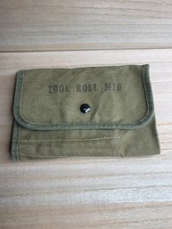 US Army WWII/ World War 2, M10 Green Canvas Tool Roll, Empty, Used, Some Corrosion On Snap Closure
