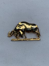 Buck/ Deer Gold Toned Lapel Bin, Antlers, Head Bow,  Hunting Brooch, 1 Inch Long