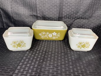 Collection Of Vintage PYREX 1972 Spring Blossom Pattern Ovenware And Refrigerator Dishes With Glass Lids