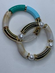 Cute Pair Of Stretch Bangle Fashion Bracelets, Clear Elastic, Resin Beads With Shiny Gold Toned Accent Beads