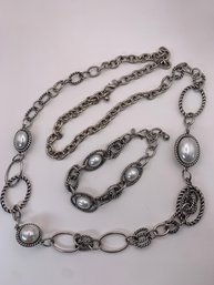 Juicy Couture Set - Fashion Necklace And Bracelet , Pearl And Intertwined Smooth And Textured Chain Links