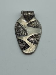 .999 Fine Fine Silver Artisan Made Leave Motif Pendant, Ocean Kiss Creations Hallmark, 1.25 Inches, 5g