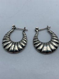 Ribbed Pattern Latch-Post Silver Hoop Earrings, Marked 925, 1 Inch, 4.8g