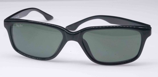 Vintage Ray-Ban Sunglasses