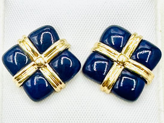 14KT Yellow Gold  Pair Of Lapis Square Earrings - J11651