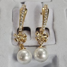 Pair Of Costume Jewelry Earrings # 22