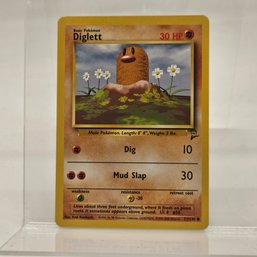 Diglett Vintage Pokemon Card Base Set 2
