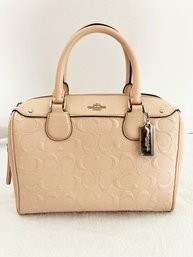 Coach Hand Bag Pink Great Condition