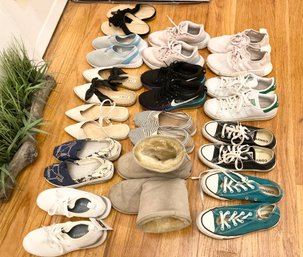 14 Pairs Women Shoes Size 7