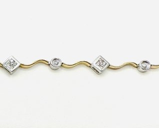 14KT Two Tone Gold 30 Pcs Natural Diamond Bracelet - J11177