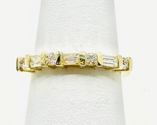 14KT Yellow Gold Diamond Band Ring Size 5.5 - J11313