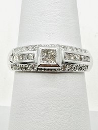 14KT White Gold Diamond Fancy Ring Size 7 - J11332