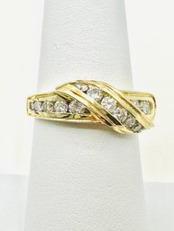 14KT Yellow Gold Natural Diamond Ring Size 6.5 - J11381