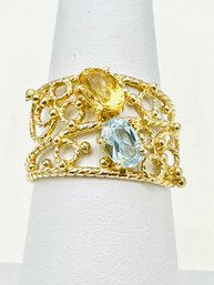 14KT Yellow Gold With Oval Cut Citrine And Blue Topaz Ring Size 7.25 - J11447