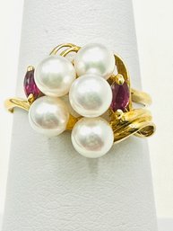 18 Karat Yellow Gold Freshwater Pearl With Natural Ruby Cluster Ring Size 6.5 - J11471