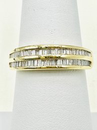 14 Karat Yellow Gold Natural Diamond Ring Size 7 - J11498