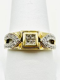 Mens Natural Diamond Ring In 14KT Yellow Gold Size 10.25 - J11516
