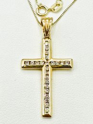 14 Karat Yellow Gold Natural Diamond Cross Pendant And Chain - J11542