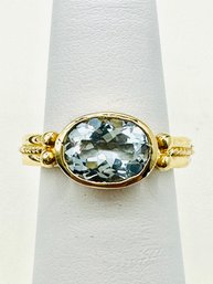14 Karat Yellow Gold Oval Aquamarine Ring Size 5 - J11570