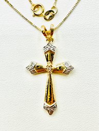 14KT Yellow Gold Natural Diamond Cross Pendant And Chain - J11802