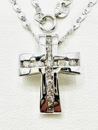 14KT White Gold Natural Diamond Cross Pendant And Chain - J11808