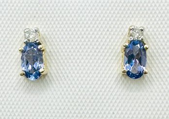 14KT Yellow Gold  Pair Of Natural Diamond And Tanzanite Stud Earrings - J11817