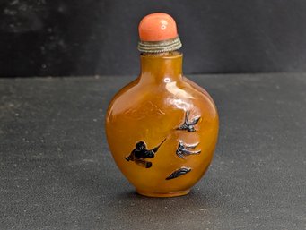 Antique Chinese Agate Snuff Bottle