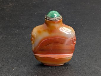 Antique Chinese Agate Snuff Bottle