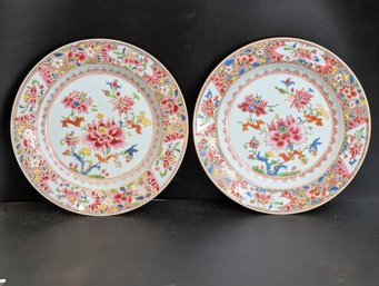 A Pair Of Chinese Export Famille Rose Plates, Kangxi-Qianlong Period.