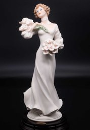 Vintage Giuseppe Armani Porcelain/Resin Figure July Flowers With Box And Papers