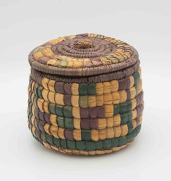 Vintage Hand Made Rattan/Grass Trinket/Jewelry Box