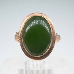 18K Gold Cabochon Green Jadeite Ring