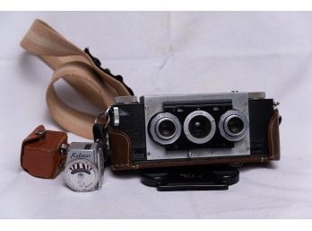 Stereo Realist Film Camera With Leather Case