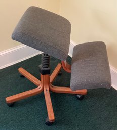 Ergonomic Kneeling Chair