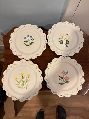 Set Of 4 Floral Plates