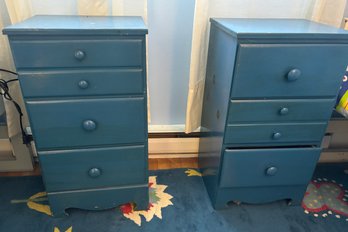 Set Of 2 Blue Nightstands