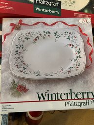 Winterberry Square Platter And Oval Server
