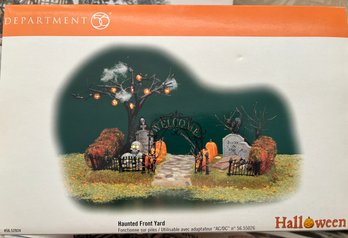 Haunted Front Yard  Department 56